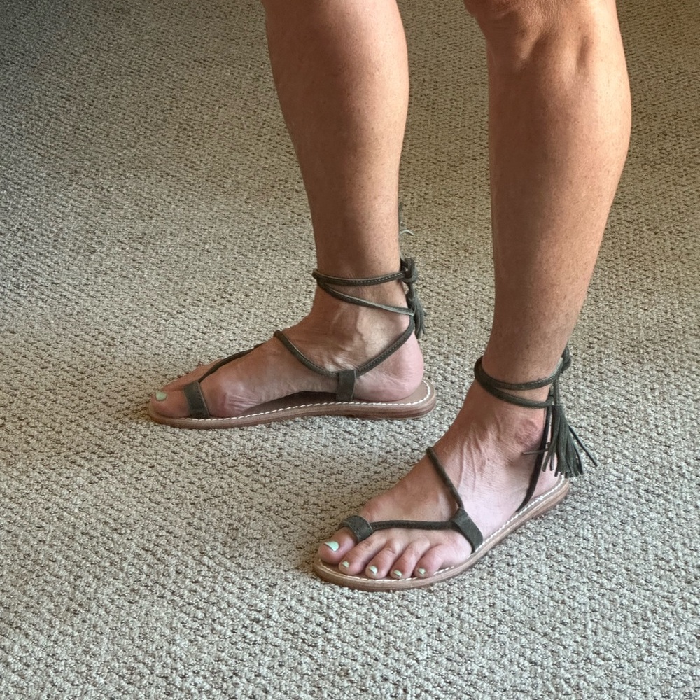 Olive green suede gladiator Sandals with Ankle Strap and Tassel